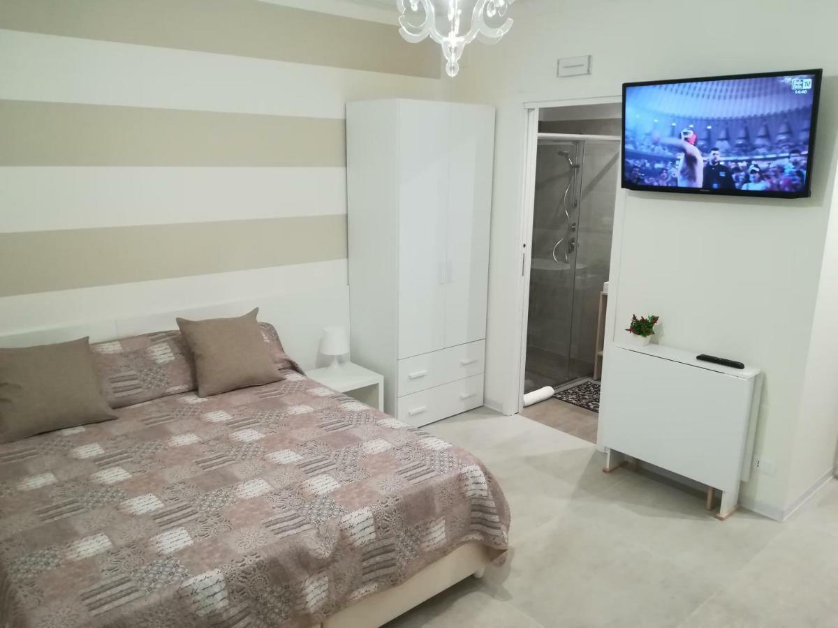 Guest House B&B Via Marina เรจโจ ดี คาลาเบีย ภายนอก รูปภาพ