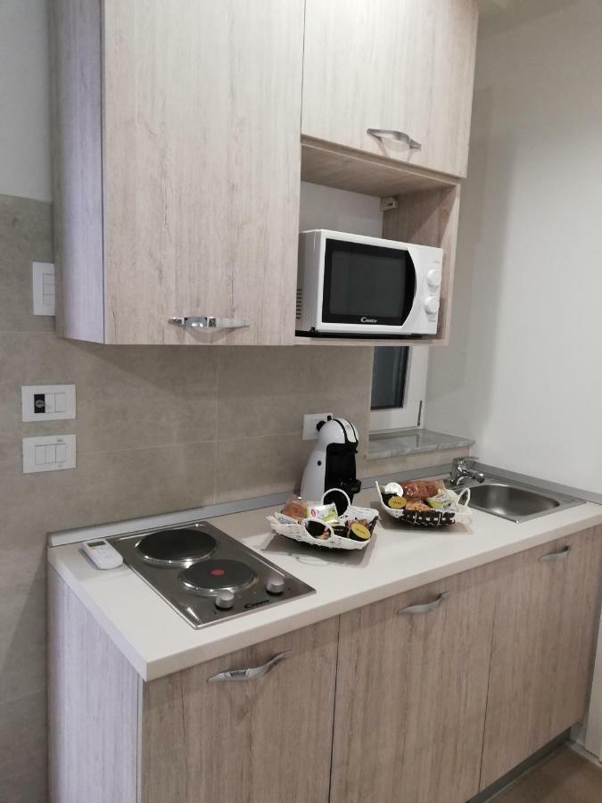 Guest House B&B Via Marina เรจโจ ดี คาลาเบีย ภายนอก รูปภาพ